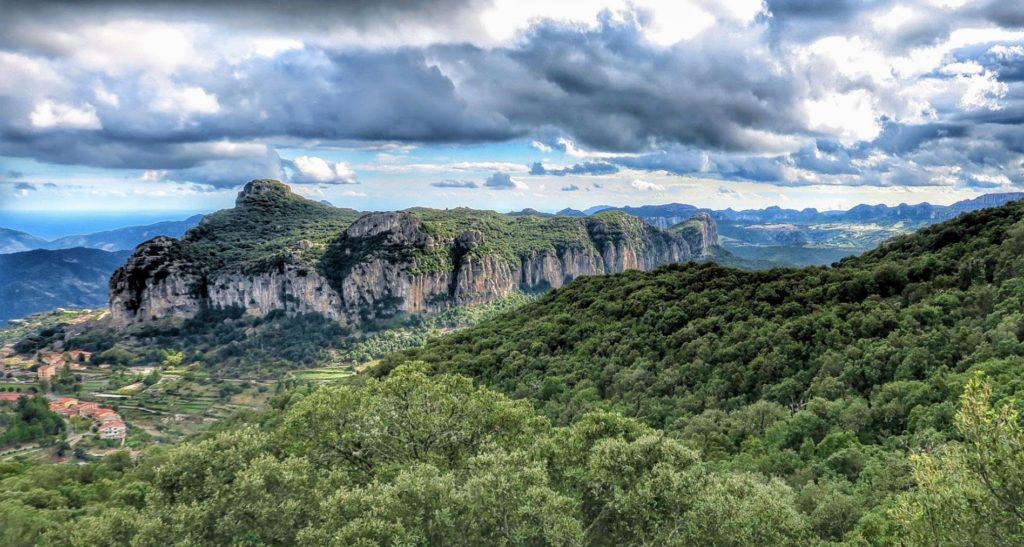 Dieses Bild hat ein leeres Alt-Attribut. Der Dateiname ist Ogliastra-Herbst-1024x547.jpg